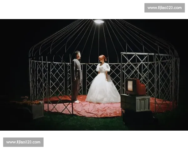 再见爱人，告别旧时光，重新拾起生活的勇气与希望