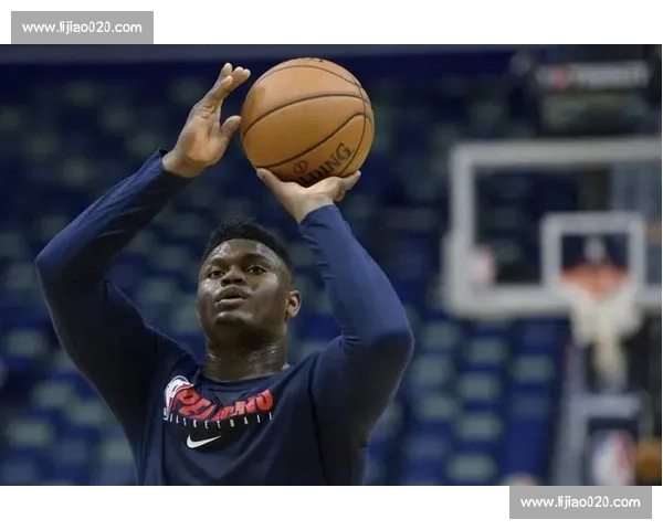 锡安的身体天赋太炸裂！鹈鹕新核心，伤病能否阻挡这头猛兽