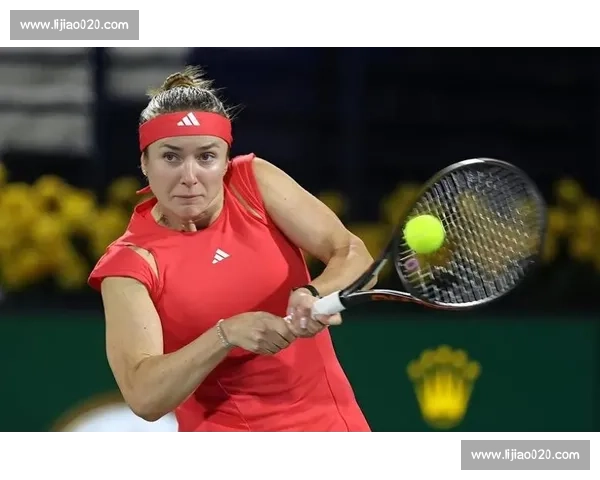 澳网爆冷背后：他赛后偷偷给对手送上的这份礼物，暖到心窝